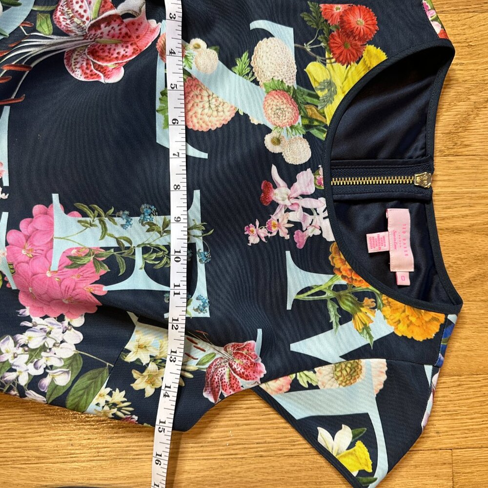 Ted Baker London Alphabet Ditsy Skater Dress Size 0/XS Floral Fit & Flare Navy - Picture 16 of 17